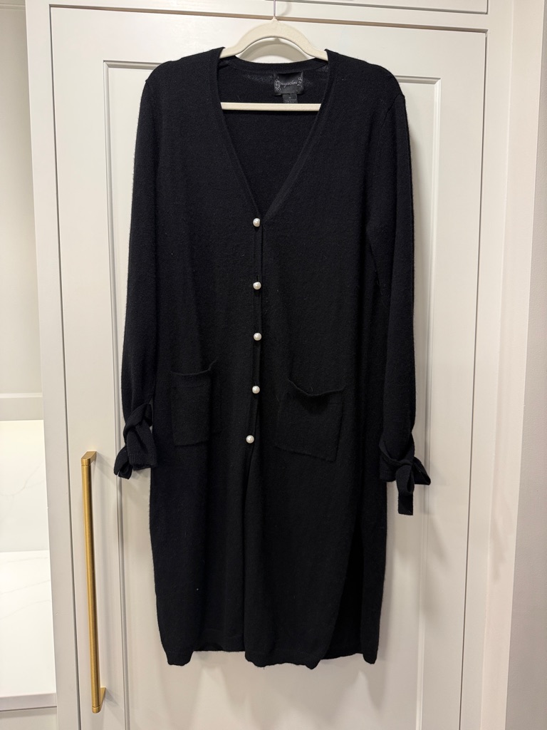 Magaschoni Black Long Sleeve Pearl-Button 100% Cashmere Sweater